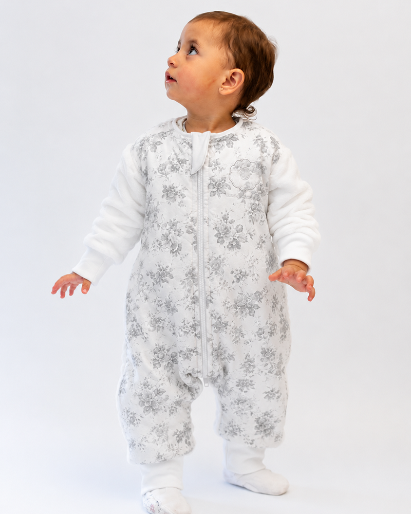 SAQUITOS FLEECE CON SALIDA PARA PIES