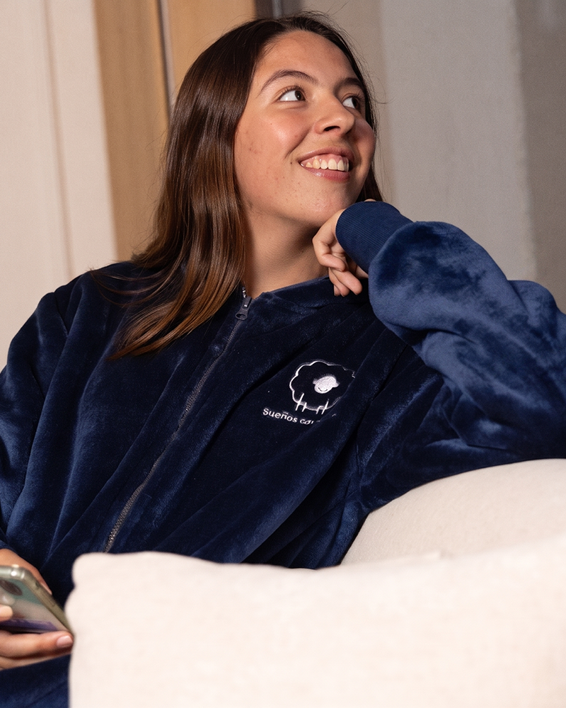 "BIG DREAMS" SUDADERA GIGANTE (JUNIORS)