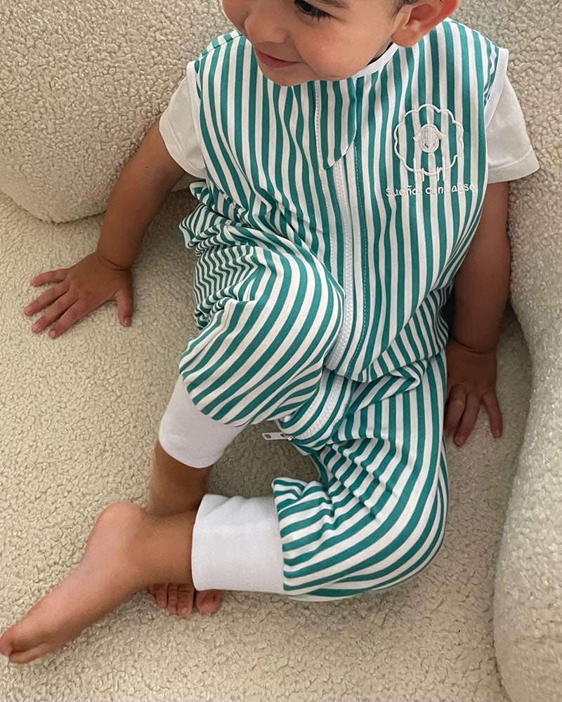 SAQUITOS CAMISETA CON SALIDA PARA PIES