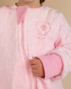 SAQUITOS FLEECE CON SALIDA PARA PIES