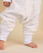 SAQUITOS FLEECE CON SALIDA PARA PIES