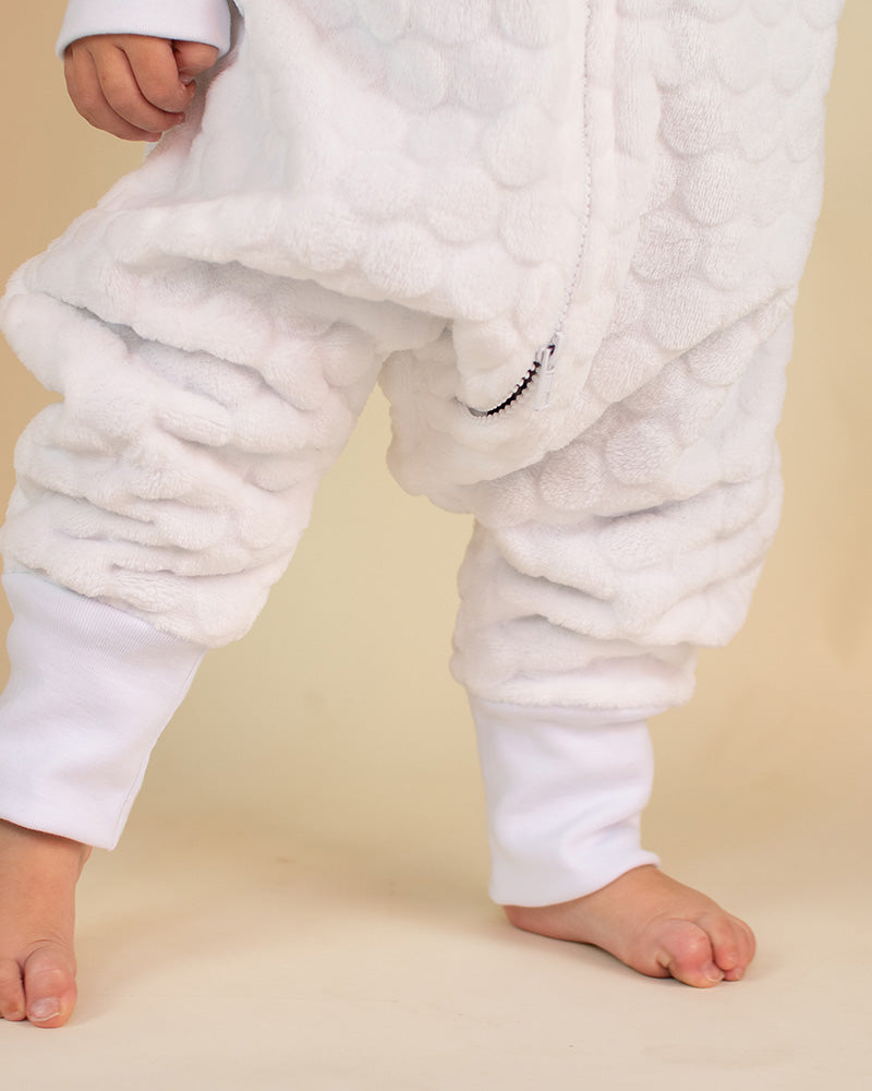 SAQUITOS FLEECE CON SALIDA PARA PIES