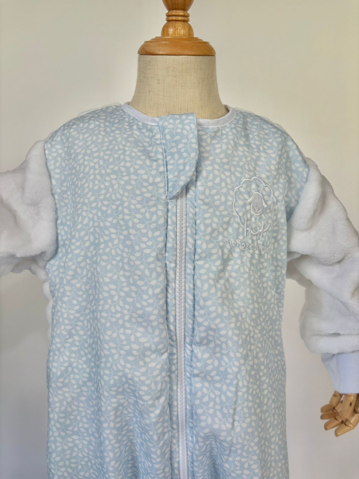 *FLORES* Fleece